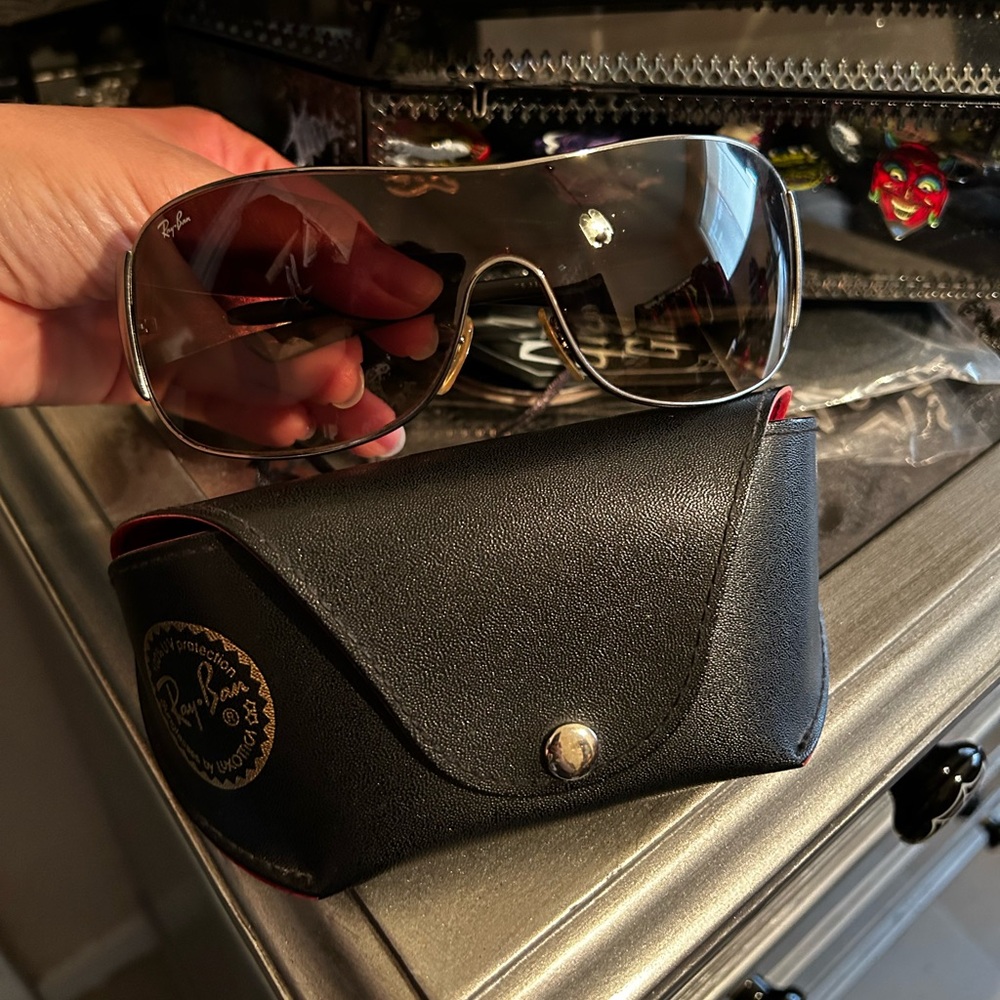 Ray-Ban Sunglasses